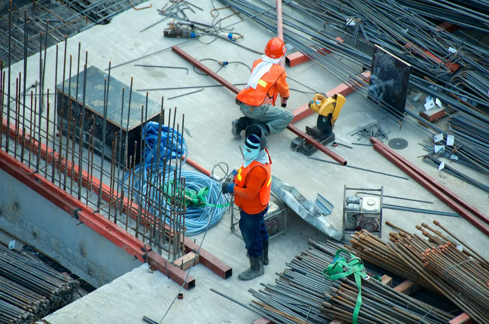 NexGen crew coordinating concrete and site work on a commercial deck